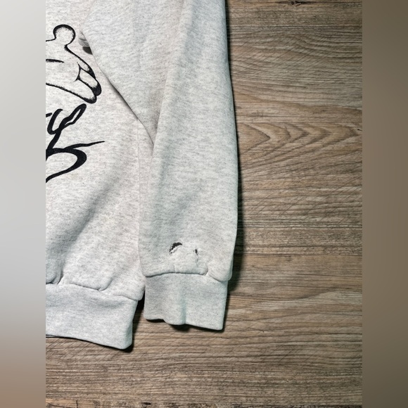 Vintage Mickey Mouse Disney Design Large Gray Sweatshirt Sweater USA Made - Picture 6 of 8